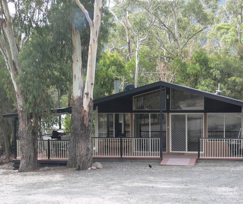 Mountain Hideaway - Accommodation Kalgoorlie 0