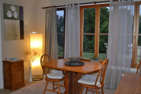 Mulberry Cottage Unique B&B Accommodation - Accommodation Kalgoorlie 3