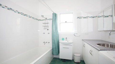 My Blue Heaven - Dog Friendly - Accommodation Kalgoorlie 2