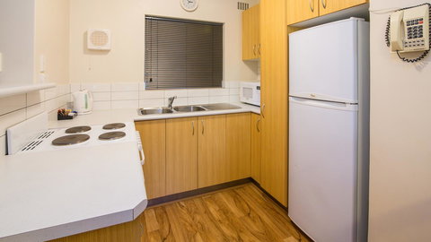Dowler Apartments Subiaco - Accommodation Kalgoorlie 17