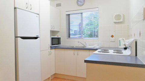 Dowler Apartments Subiaco - Accommodation Kalgoorlie 9