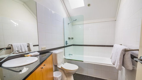 Dowler Apartments Subiaco - Accommodation Kalgoorlie 11
