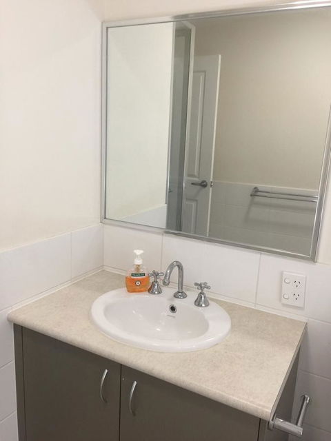 Holiday Home Near Perth City / Airport / Stadium / Casino - Accommodation Kalgoorlie 11