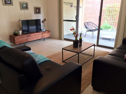 Holiday Home Near Perth City / Airport / Stadium / Casino - Accommodation Kalgoorlie 2