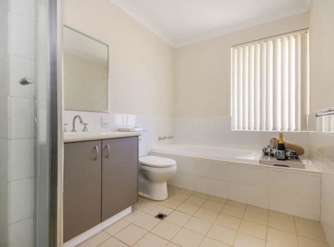 Holiday Home Near Perth City / Airport / Stadium / Casino - Accommodation Kalgoorlie 13