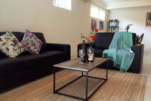 Holiday Home Near Perth City / Airport / Stadium / Casino - Accommodation Kalgoorlie 3
