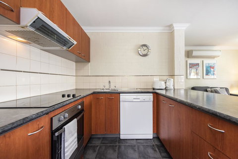 Subiaco Village 20 - Accommodation Kalgoorlie 8