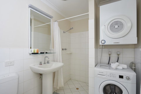 Broadwater Resort Como - Accommodation Kalgoorlie 8