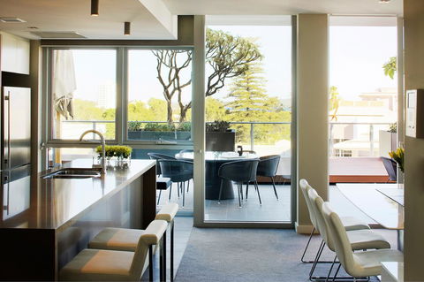 Claremont Quarter Luxury Apartment - Accommodation Kalgoorlie 0