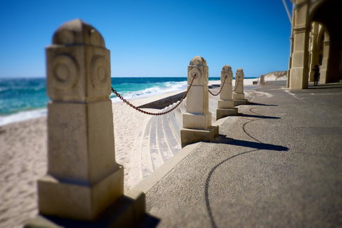 Cottesloe Artist's Beach Retreat - Accommodation Kalgoorlie 24