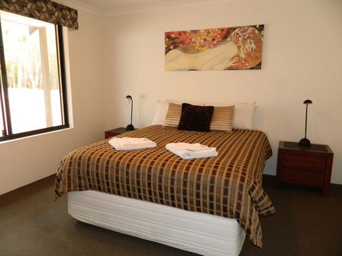 Margaret River Hideaway & Farmstay - Accommodation Kalgoorlie 38