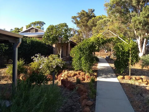 Hotham Ridge Estate - Accommodation Kalgoorlie 4