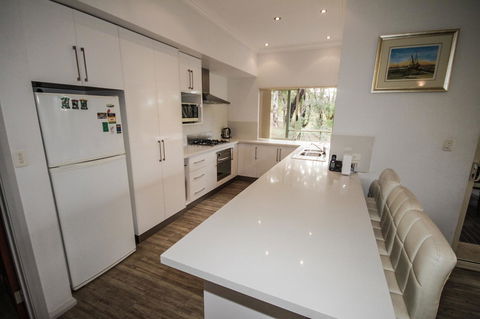 Fern Creek - Accommodation Kalgoorlie 5