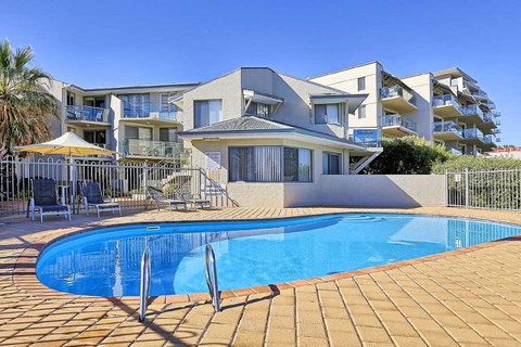 Beachfront @ Scarbs - Accommodation Kalgoorlie 5