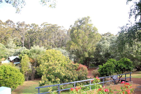 Riverglen Chalets - Accommodation Kalgoorlie 10