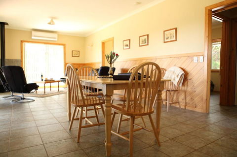 Riverside Retreat Chalets, Walpole - Accommodation Kalgoorlie 10