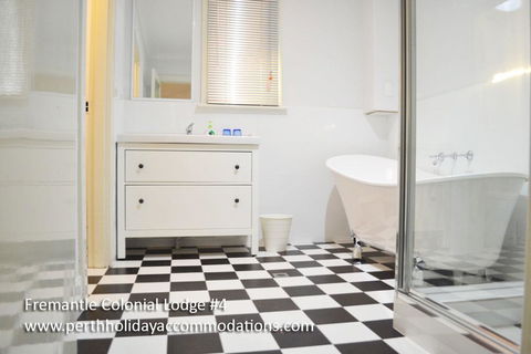 Fremantle Colonial Home - Accommodation Kalgoorlie 29