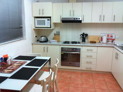 Kenata-Fairway Apartment Hotel - Accommodation Kalgoorlie 17