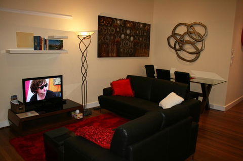 Kenata-Fairway Apartment Hotel - Accommodation Kalgoorlie 8
