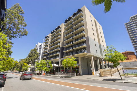 Oversized Eastend Sleeps 6 Free PARKING+POOL WIFI - Accommodation Kalgoorlie 25