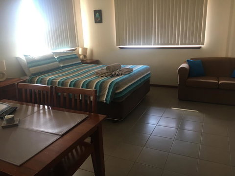 Peoples Park - Accommodation Kalgoorlie 9