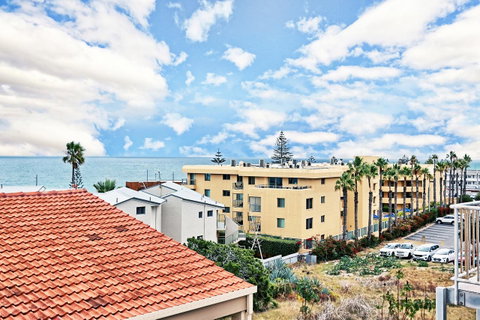 West Beach Lagoon 114 â€“ Ocean Views - Accommodation Kalgoorlie 24