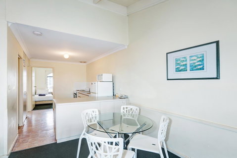 West Beach Lagoon 114 â€“ Ocean Views - Accommodation Kalgoorlie 8
