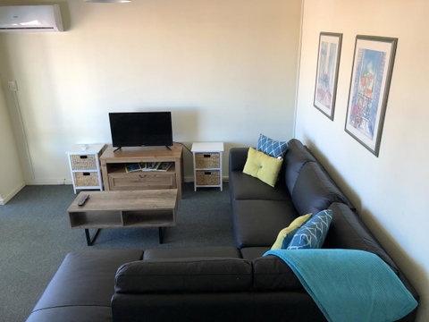 West Beach Lagoon 114 â€“ Ocean Views - Accommodation Kalgoorlie 2