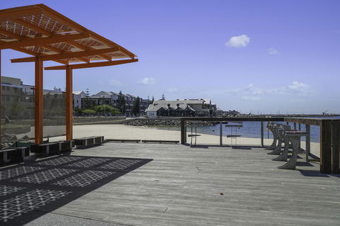 Luxury Suite Bunbury - Accommodation Kalgoorlie 18