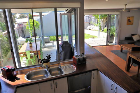 Fremantle Heritage Home For You To Enjoy! - Accommodation Kalgoorlie 7