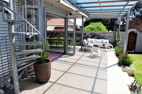 Fremantle Heritage Home For You To Enjoy! - Accommodation Kalgoorlie 10