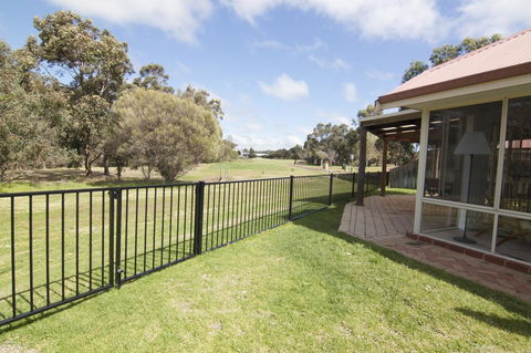 Stableford Cottage Holiday Home Dunsborough - Accommodation Kalgoorlie 7