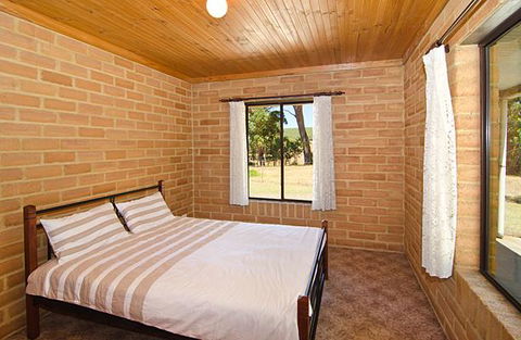 Turner Brook Chalet - Accommodation Kalgoorlie 9