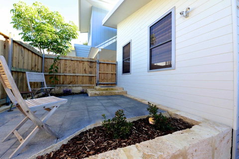 Sunny Blinco Street House - Accommodation Kalgoorlie 12