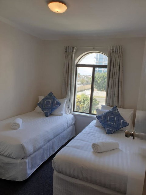West Beach Lagoon 107 - Great Value - Accommodation Kalgoorlie 2