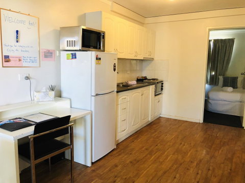 West Beach Lagoon 107 - Great Value - Accommodation Kalgoorlie 10