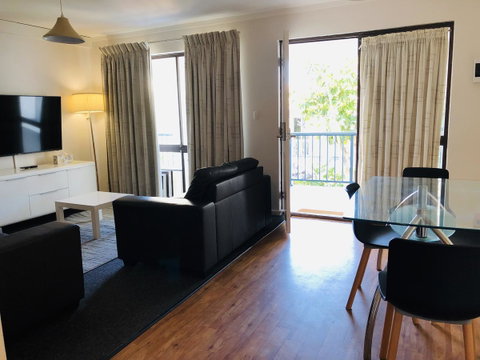 West Beach Lagoon 107 - Great Value - Accommodation Kalgoorlie 7
