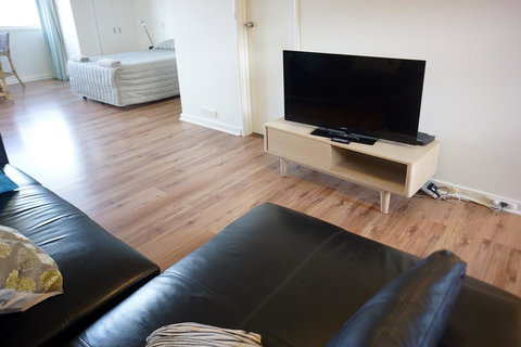 Studio 208 With Ocean Views - Accommodation Kalgoorlie 9