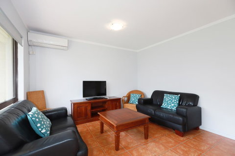 West Beach Lagoon 204 â€“ Ground Floor - Accommodation Kalgoorlie 8