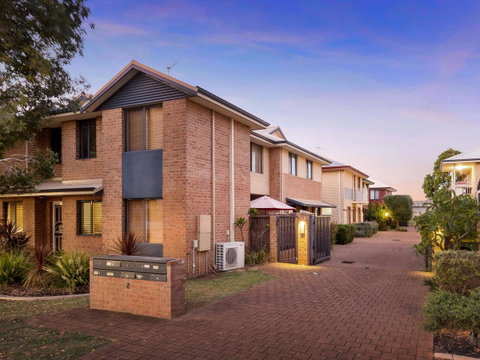 Cooper Street - Accommodation Kalgoorlie 39