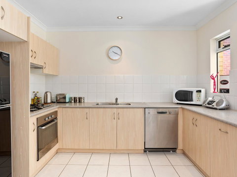 Cooper Street - Accommodation Kalgoorlie 26