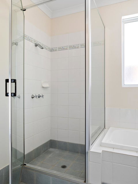 Cooper Street - Accommodation Kalgoorlie 21