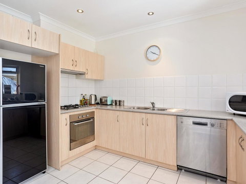 Cooper Street - Accommodation Kalgoorlie 25
