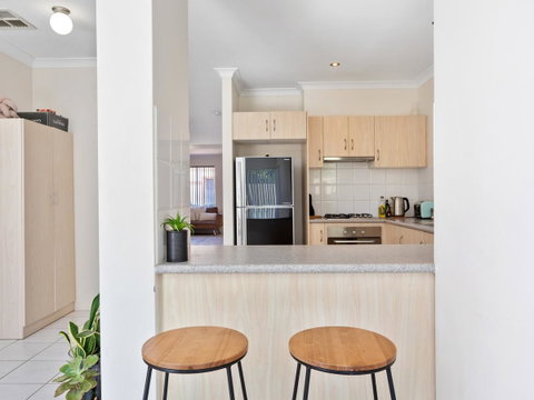 Cooper Street - Accommodation Kalgoorlie 31