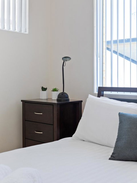 Cooper Street - Accommodation Kalgoorlie 9