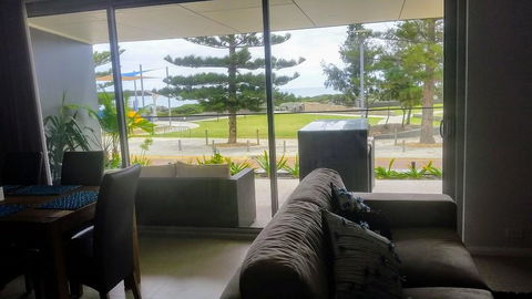 Mandurah Beach Front Apartment - Accommodation Kalgoorlie 3