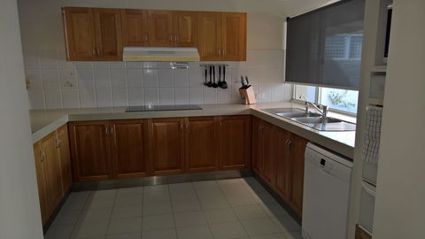 Waterside Canal Dreams - Accommodation Kalgoorlie 8