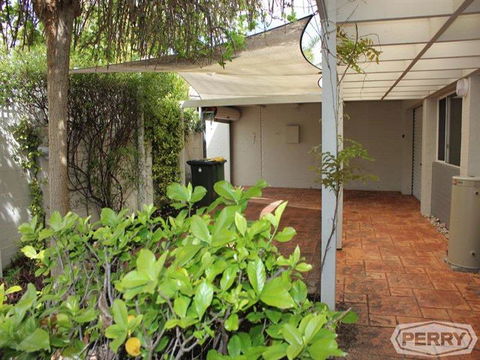Waterside Canal Dreams - Accommodation Kalgoorlie 1