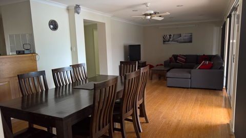 Waterside Canal Dreams - Accommodation Kalgoorlie 25