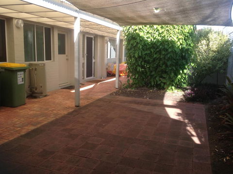 Waterside Canal Dreams - Accommodation Kalgoorlie 14